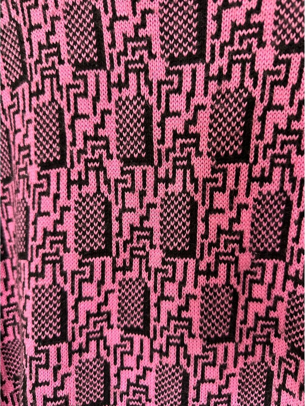 Vintage Pink/Black Sweater - Picture 5 of 6